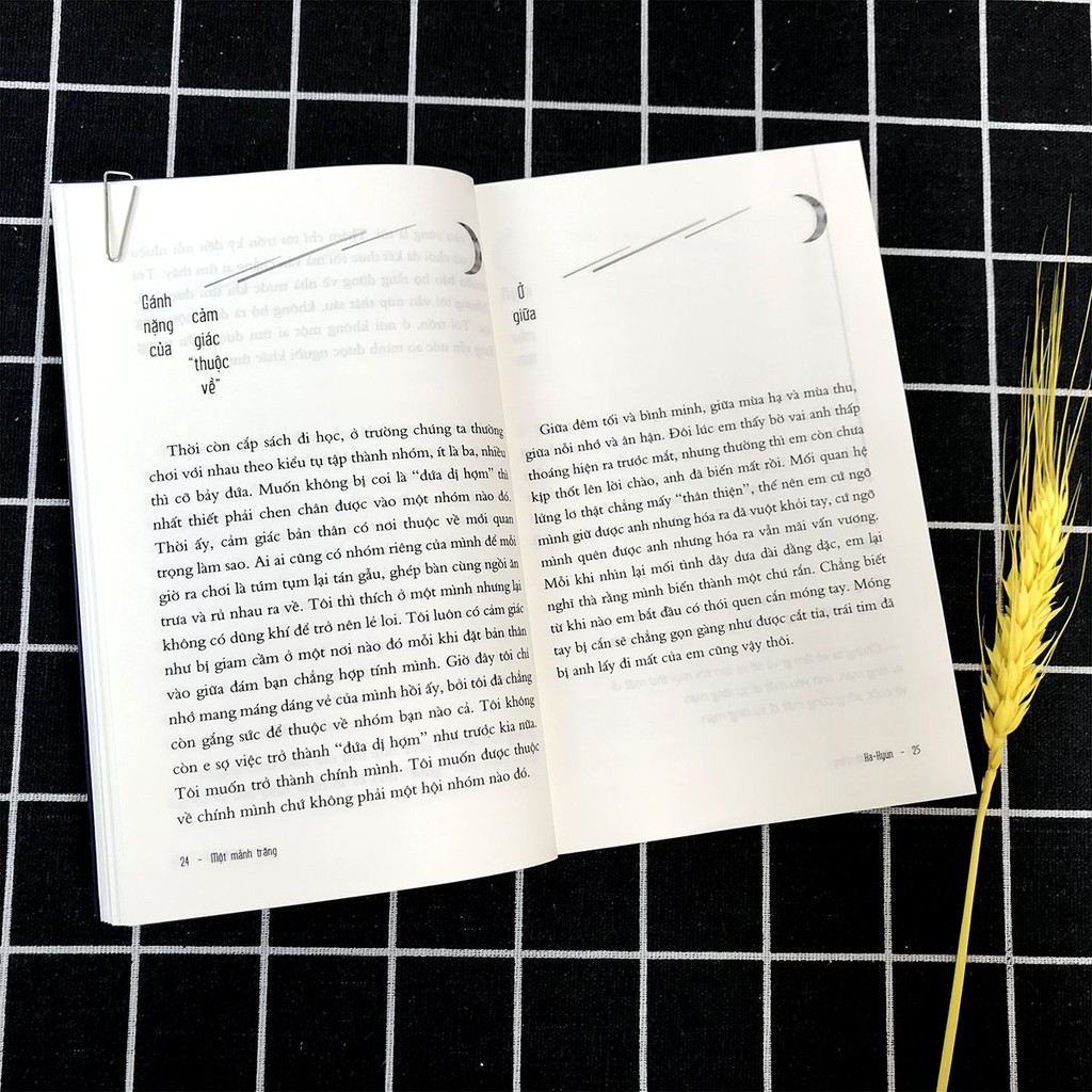 Sách - Một Mảnh Trăng (Kèm Bookmark) | BigBuy360 - bigbuy360.vn