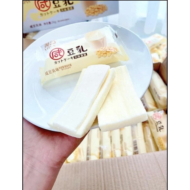 bánh bông lan hấp đậu nành Yipin 1000g