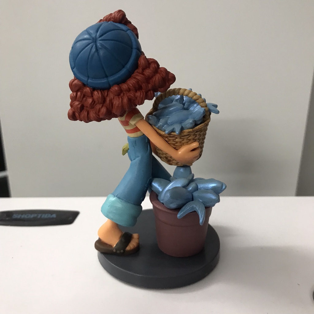 Mô hình đồ chơi Giulia Marcovaldo