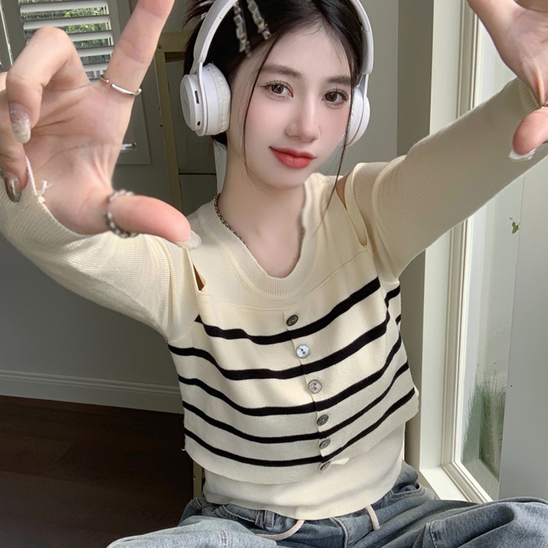 Áo Len Dài Tay Trễ Vai Họa Tiết Sọc Ngang Thời Trang Dành Cho Nữ
