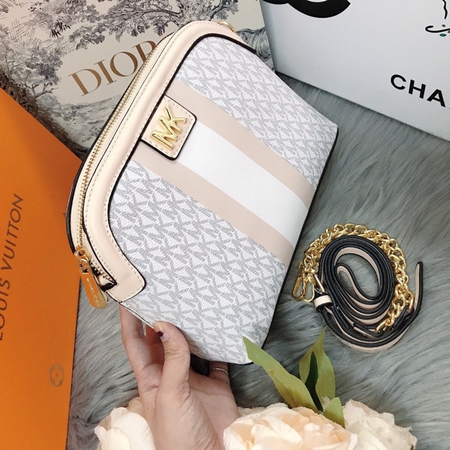 Túi M-K hến size 25