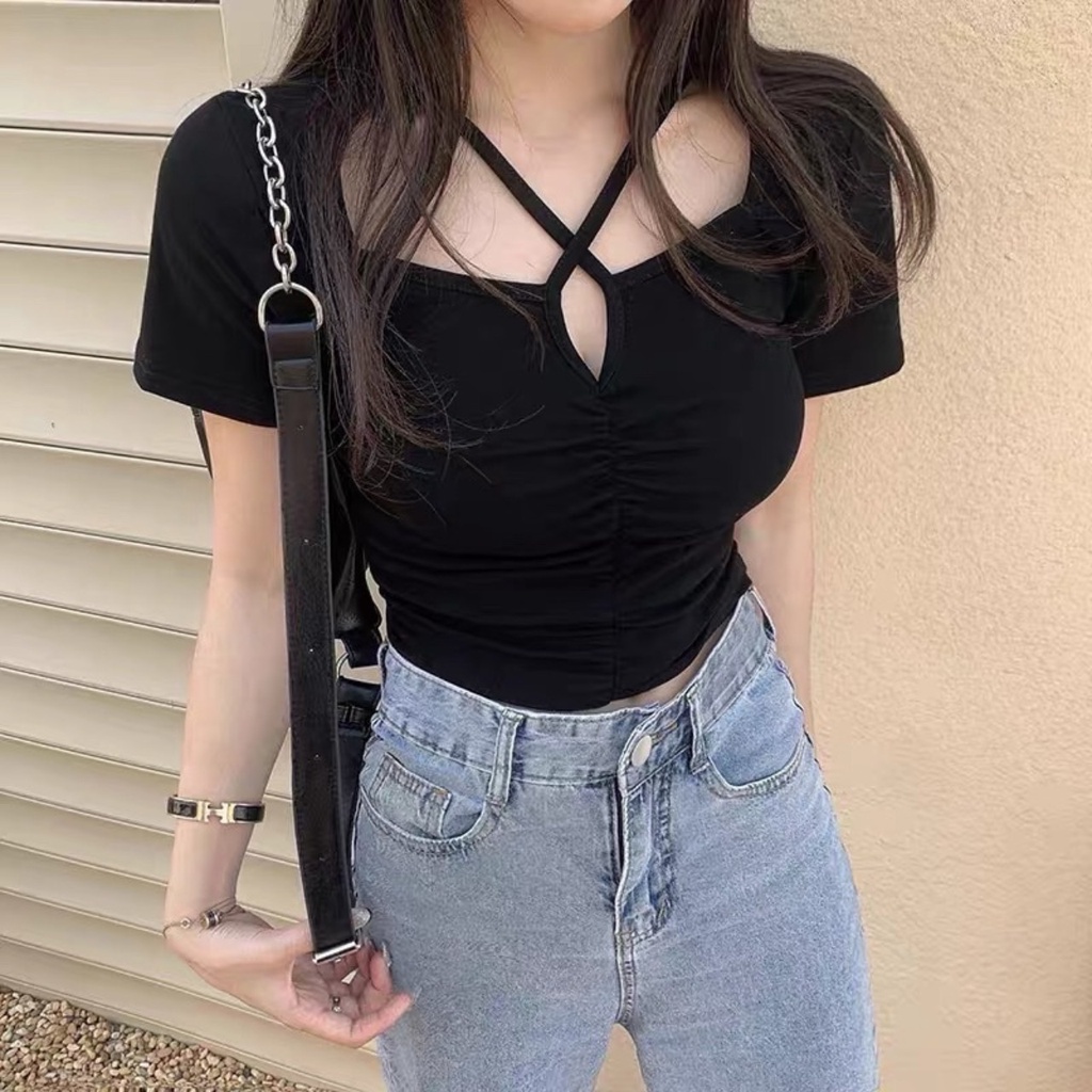 Áo thun tay ngắn có dây yếm choàng cổ dúm ngực freesize cực sexy
