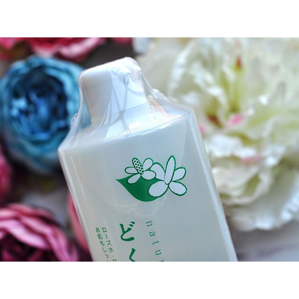 Nước Hoa Hồng Diếp Cá Dokudami Natural Skin Lotion Chai 500ml