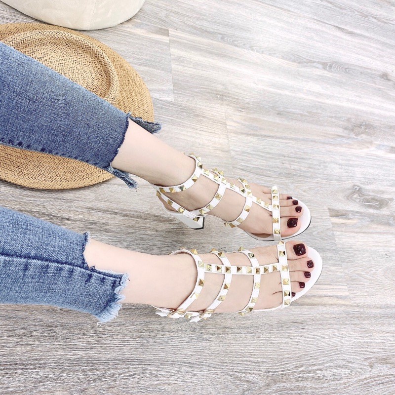 Sandal đinh Valen gót cao 3 màu kem - đen - trắng