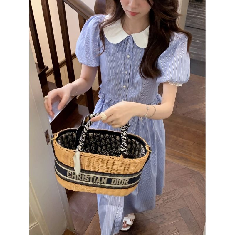 Set Áo Cổ Búp Bê Họa Tiết Kẻ Sọc Và Chân Váy Màu Xanh Dương Nhạt Thời Trang Mùa Hè Xinh Xắn Cho Nữ
