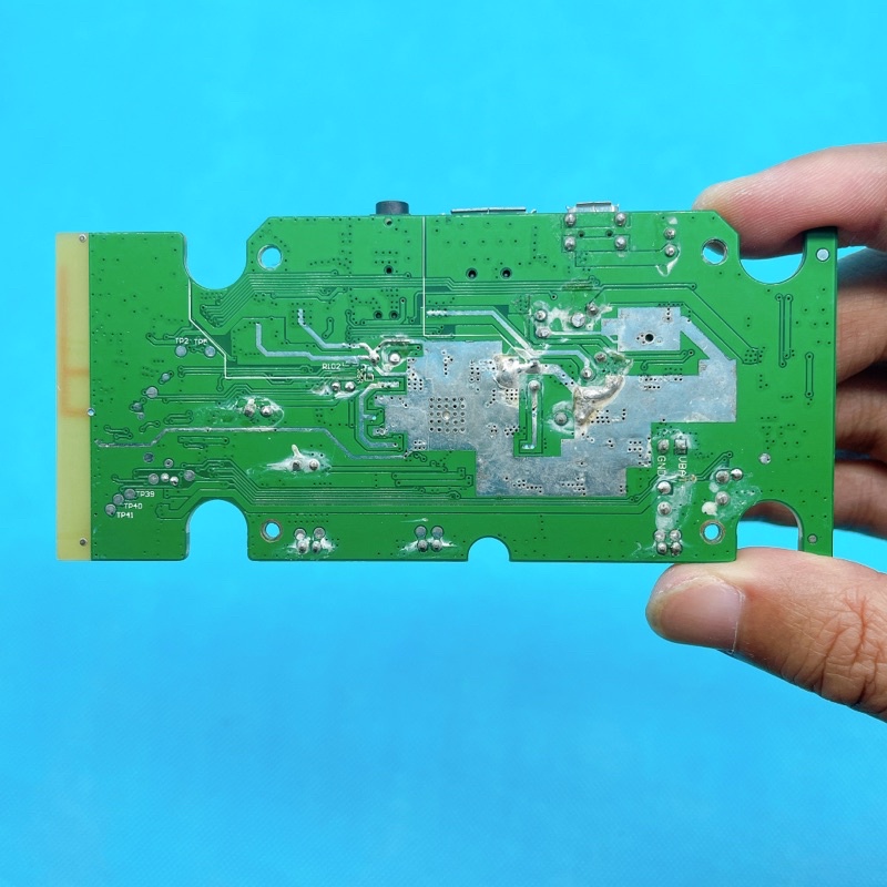 Mạch bluetooth 2.1 tháo loa Aukey SK M33 có chip DSP