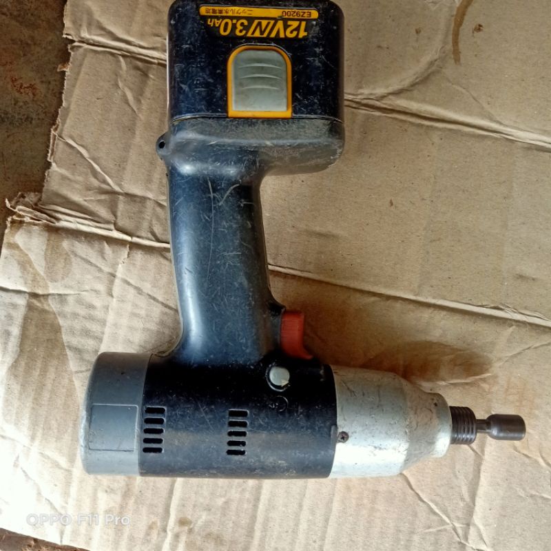 máy bắn vít national6501