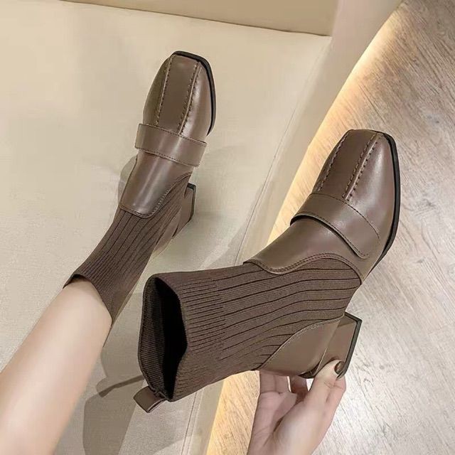 (ORDER) Bốt 3cm mũi vuông da mềm cổ len BIG SIZE 35-40 - Ảnh thật