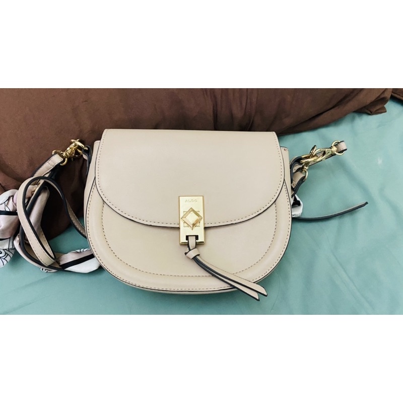 Pass túi auth new/used các loại dọn tủ