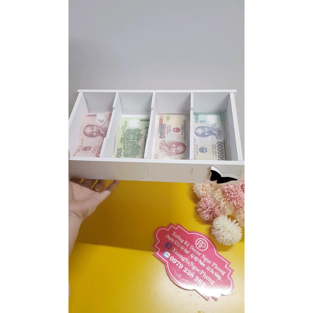 Hộp chia ngăn đựng tiền quầy thu ngân núm hình bướm xinh xắn