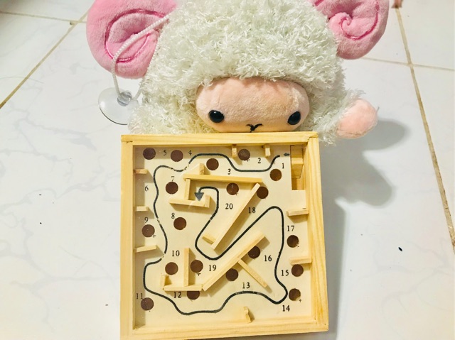 Hộp ziczac thả bi