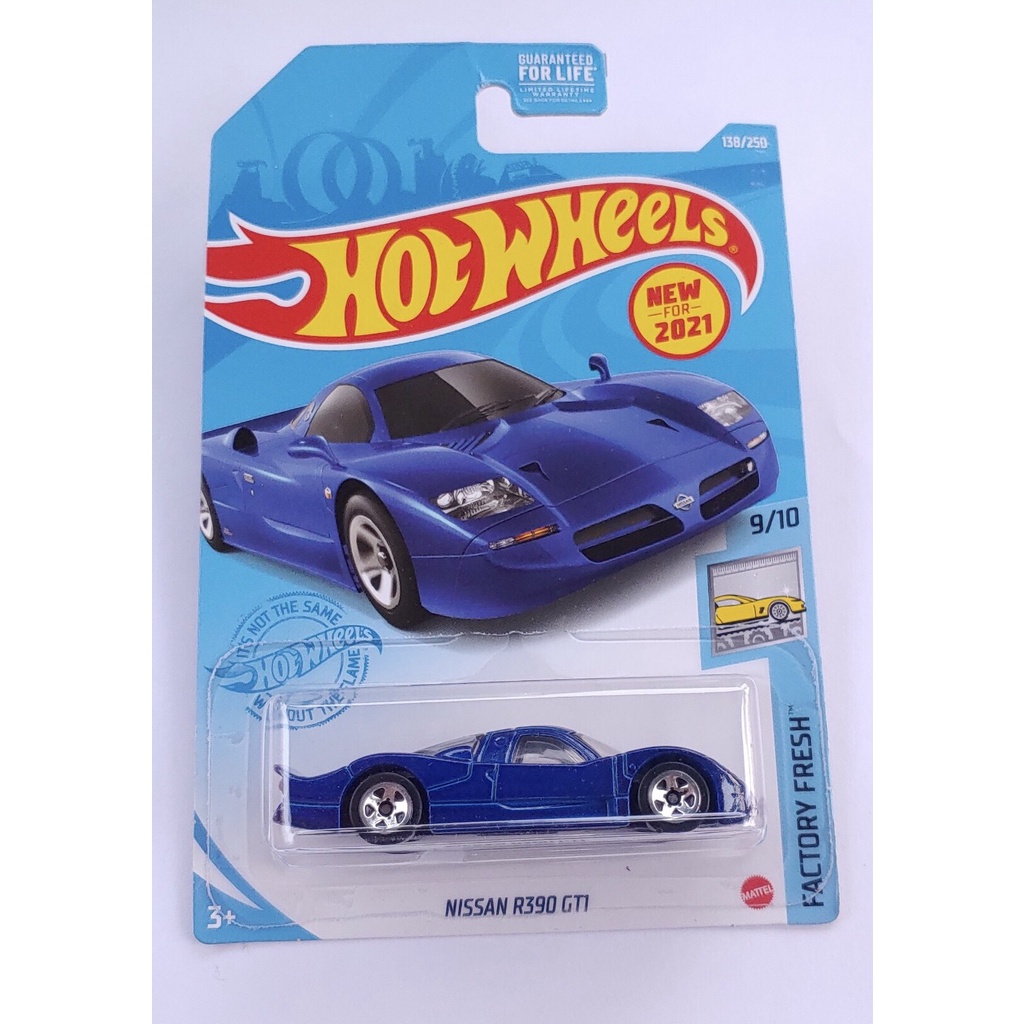 Xe mô hình tỉ lệ 1:64 Hot Wheels T-7 card US Nissan R390 GT1