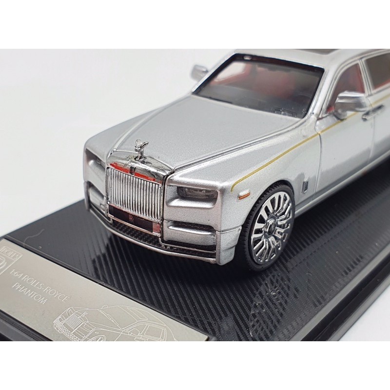 Xe Mô Hình Rolls Royce Phantom VII 1:64 Collector's Model ( Bạc )