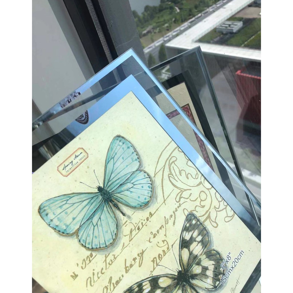 Ảnh khung kính trang trí bàn tiệc cưới khổ 20x30 | BigBuy360 - bigbuy360.vn