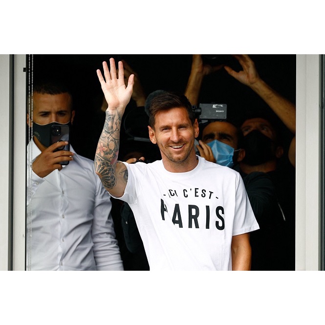 Áo Thun Tay Lỡ Unisex ICI CEST PARIS MESSI 2 Màu Đen Trắng Chất Cotton Dày Mịn