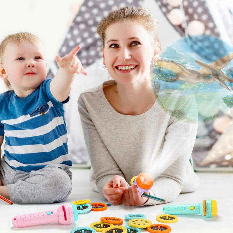 Đèn pin chiếu hình 80 hình động vật nghộ nghĩnh 3d sắc nét cho bé 1 2 3 4 tuổi, giúp bé khám phá thế giới