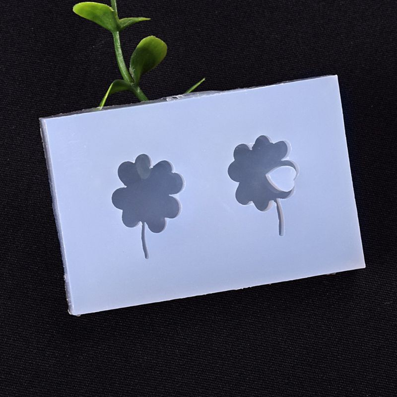 Khuôn silicon tự làm mặt dây chuyền hình cỏ bốn lá may mắn