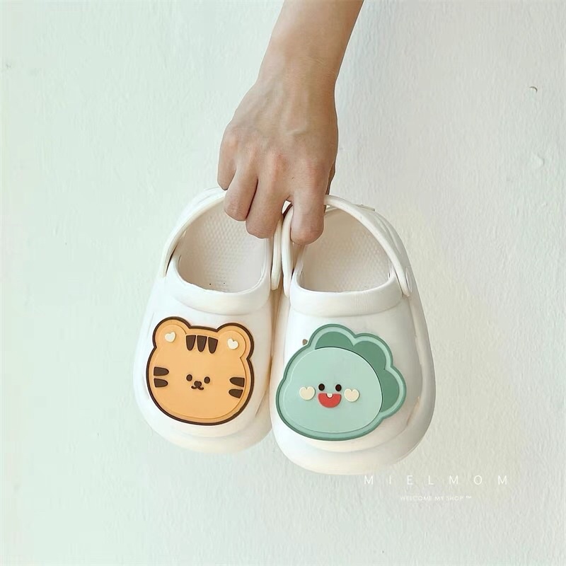 Dép Sục Charm Gấu, Thỏ Phong Cách Hàn Quốc Cho Bé