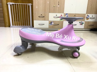 Xe lắc Holla