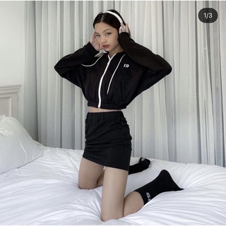 Gals Set (Set trang phục Gals) // 19 DEGREES