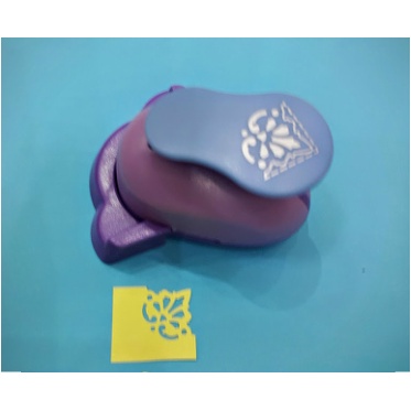 Dập giấy góc hoa văn