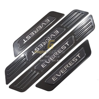 [SHOCKKK ] Ốp bậc cửa Carbon Ford Everest 2017-2020