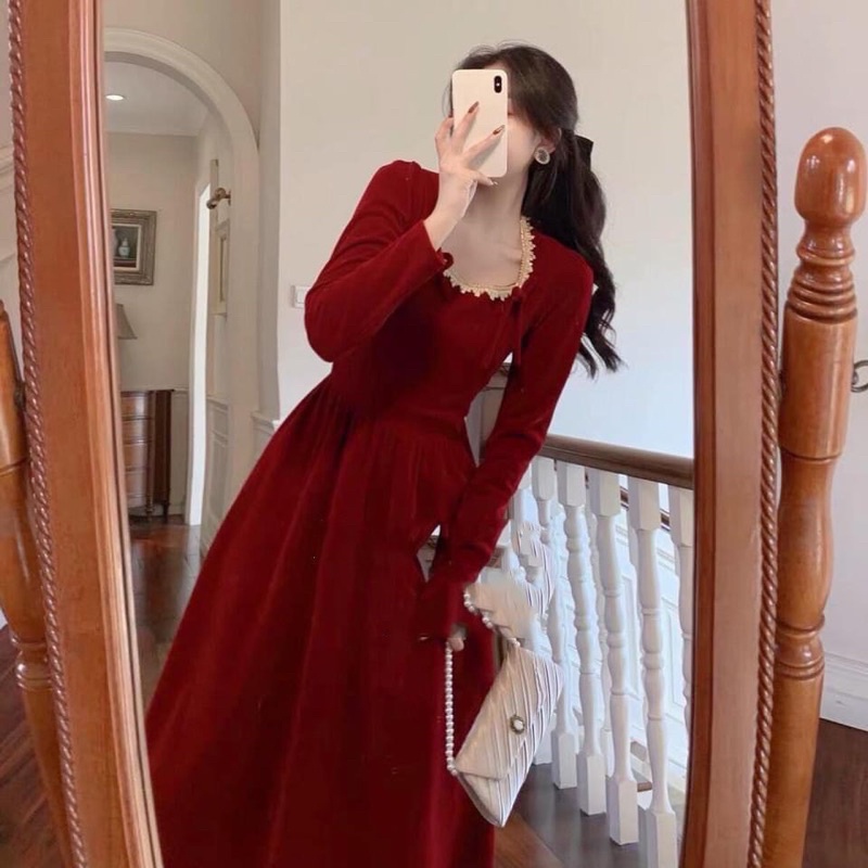 ĐẦM NHUNG MÀU ĐỎ CỔ PHA REN