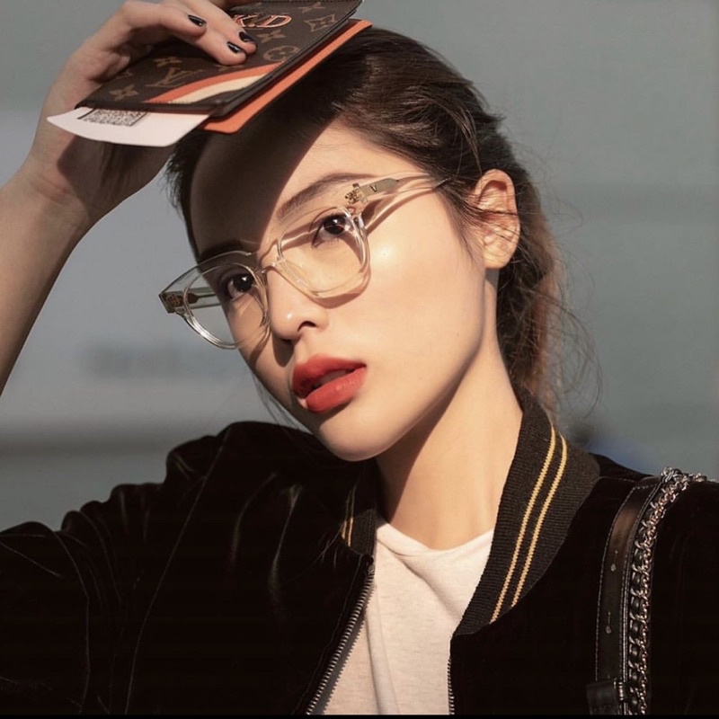 Kính chữ V - WILD WILD thời trang, gọng cận unisex thiết kế hàn quốc, phù hợp với cả nam và nữ