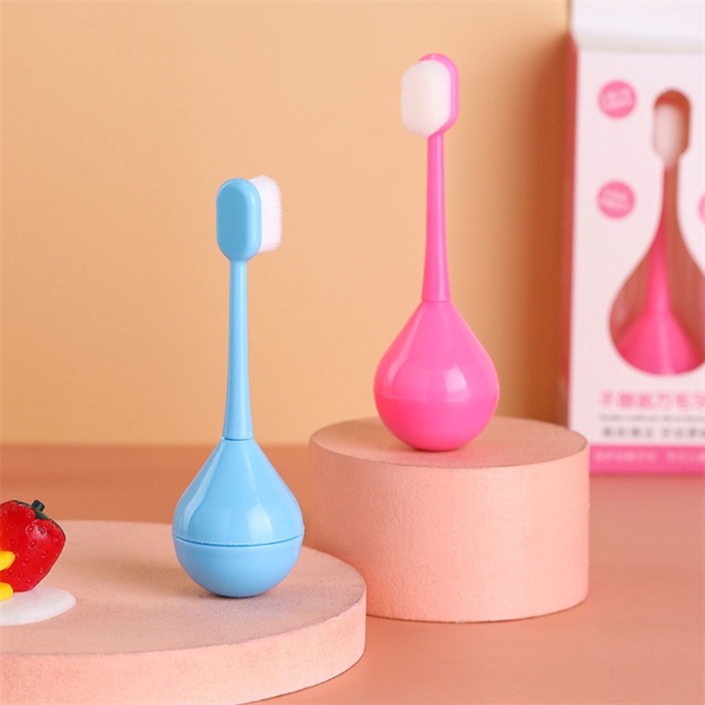 Bàn Chải Đánh Răng Bằng Silicon Mềm Thiết Kế Hình Lật Đật Cho Bé Từ 2~12 Tuổi