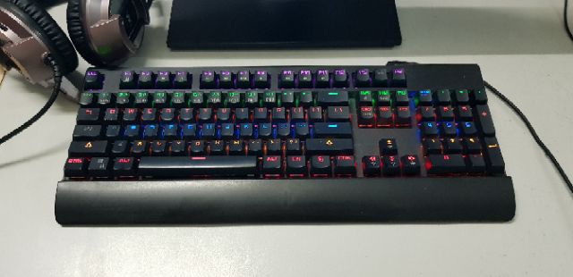 Bàn phím cơ Warship KM102- Mất led một vài phím