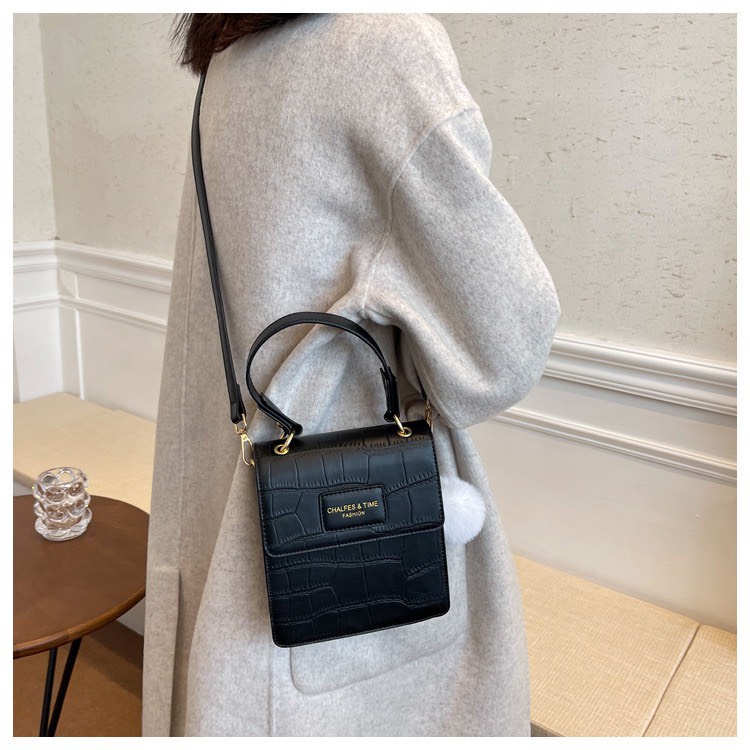 Túi xách đeo chéo nữ giá rẻ đẹp đi chơi phong cách thời trang hàn quốc dễ thương cute DC229