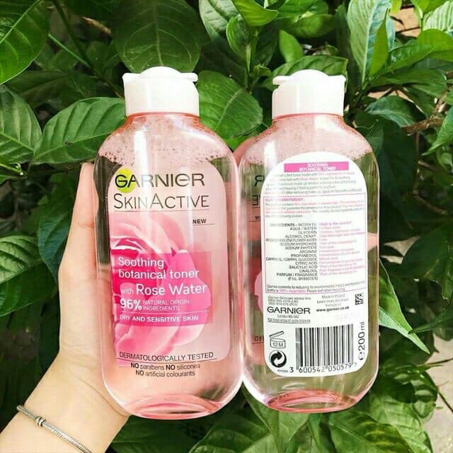 Nước Hoa Hồng Garnier Skin Active, 200 ml