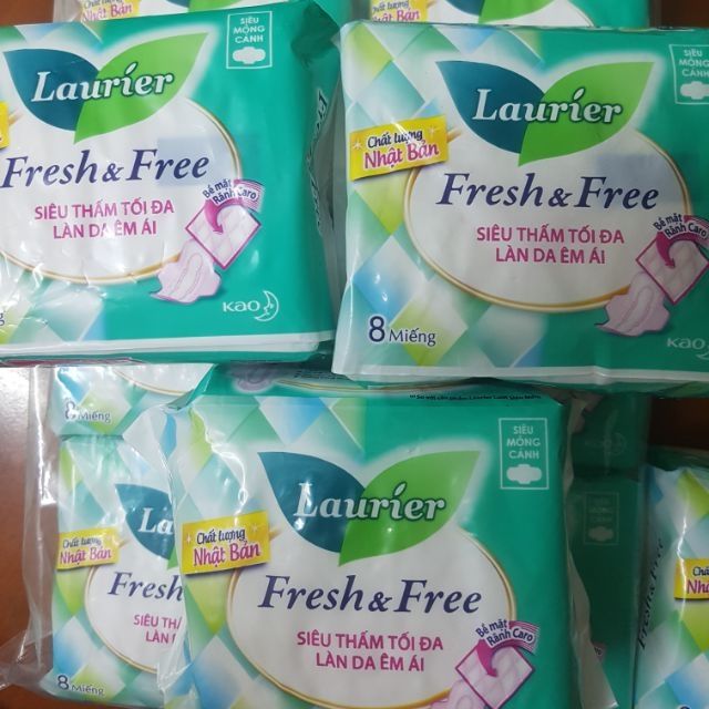 Băng vệ sinh siêu mỏng cánh Laurier Fresh &amp; Free 8 miếng