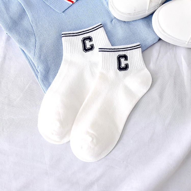 Combo 5 đôi tất nam nữ họa tiết chữ hàng Quảng Châu cao cấp