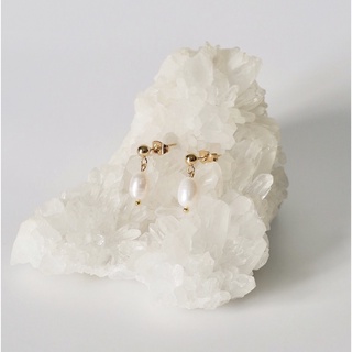 Khuyên tai hạt trai london earrings
