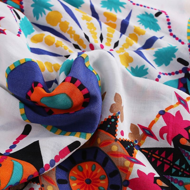 Đầm sát nách hoạ tiết hoa cho bé gái