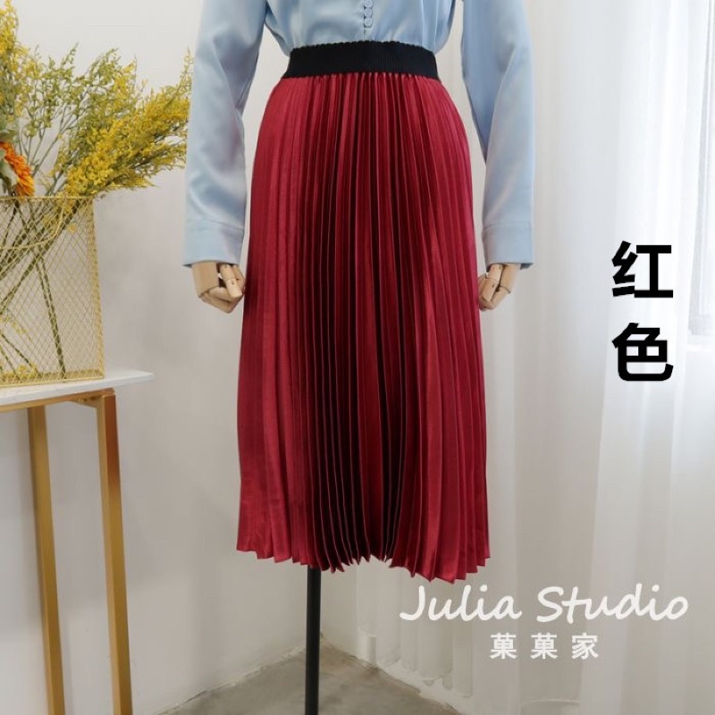 Chân váy xếp ly dài màu đỏ, vải bay mặc bồng bềnh nữ tính( pleated skirt) | BigBuy360 - bigbuy360.vn