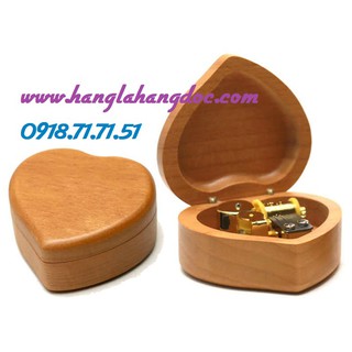 Hộp nhạc bằng gỗ hình trái tim lên dây cót độc đáo & sang trọng