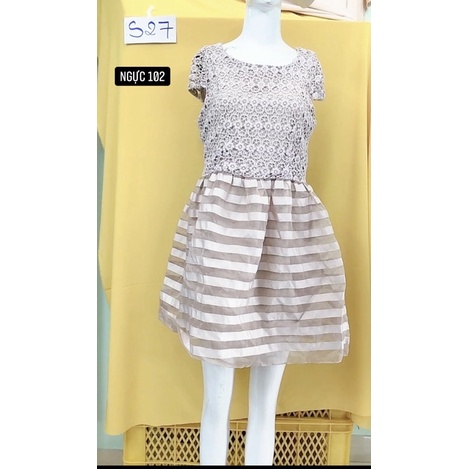 đầm nu ren xoè chân váy sọc size M/M+.S27