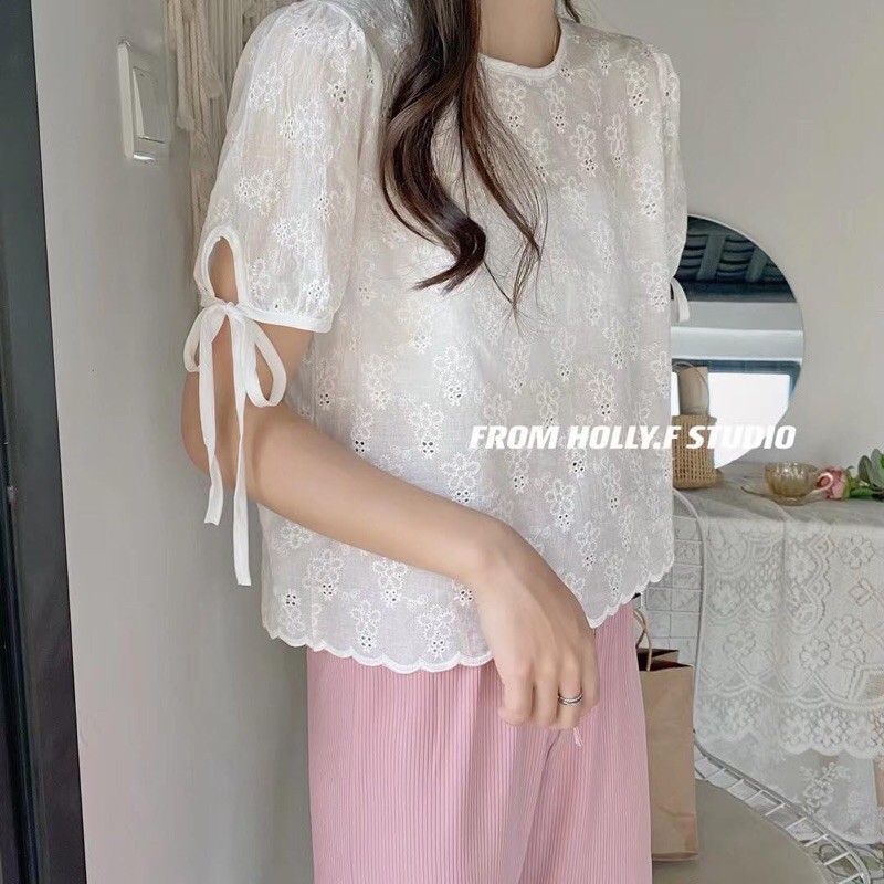 Áo thô thêu tay nơ