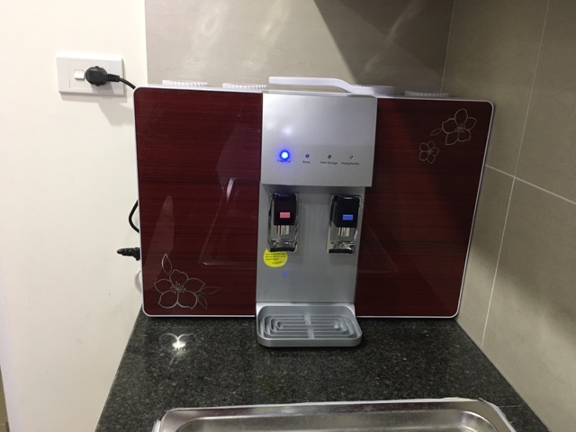 Máy Lọc Nước Treo Tường RO Nóng Nguội