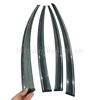 Bộ vè che mưa Kia K3 -chỉ mạ Crom(hàng cao cấp)