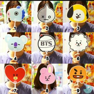 Quạt nhựa cầm tay Idol