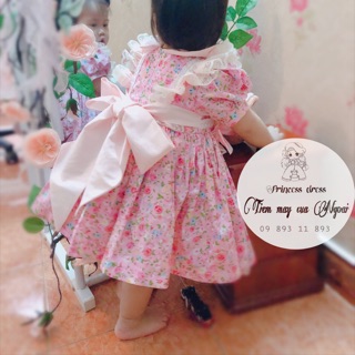 Váy thiết kế phong cách vintage cho bé