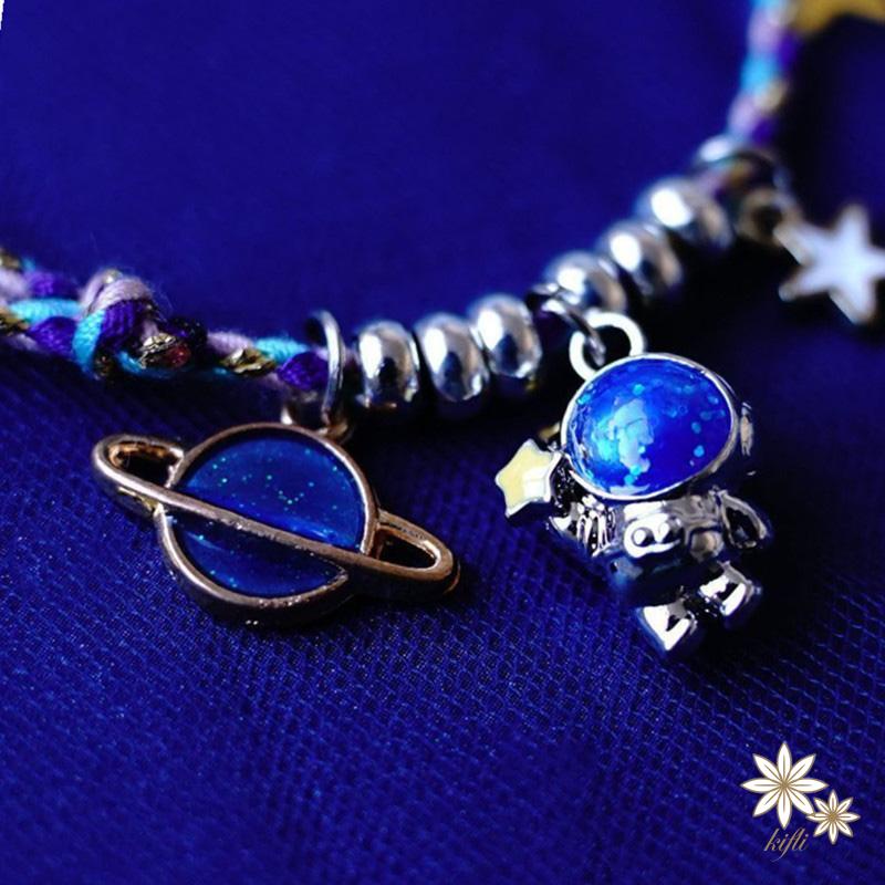 vòng tay đôi màu xanh Vòng tay kim loại mặt hình phi hành gia dành cho cặp đôi