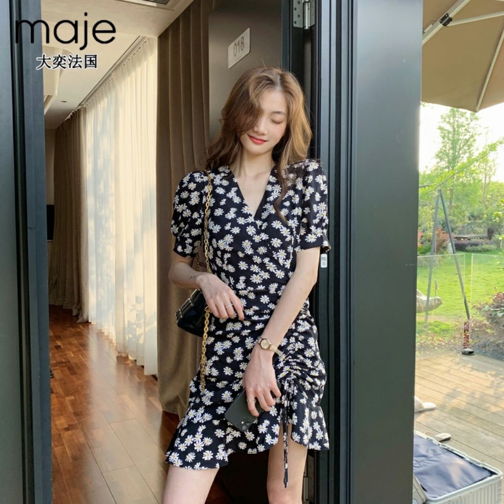 Đầm Hoa Nhí , Váy Nữ Ngắn Đuôi Cá Nhún Eo , Dáng Ôm , Tay Bồng Cao Cấp , Vải Voan Phong Cách Hàn Quốc