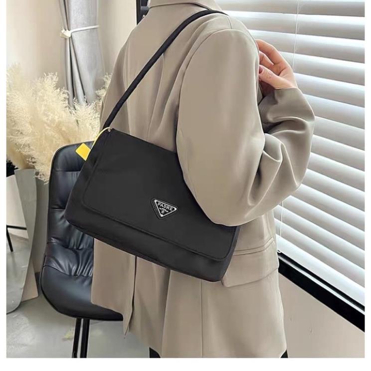 8938# Túi Xách Nữ Pờ-rada Bì Thư