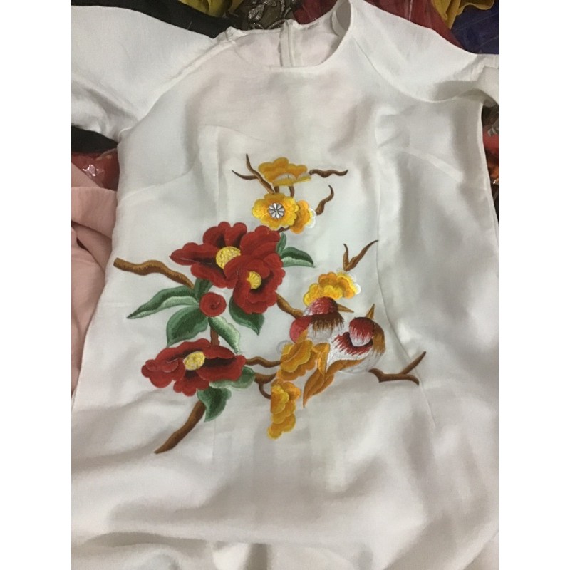 Áo lụa tây thi thêu