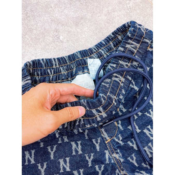 (HÀNG XUẤT XỊN) Áo &amp; Quần 2049 M/L/B TEE X Jean Made in V//N full-tag-code  SIZE S M L  2 màu đen/ xanh đen phối Jean