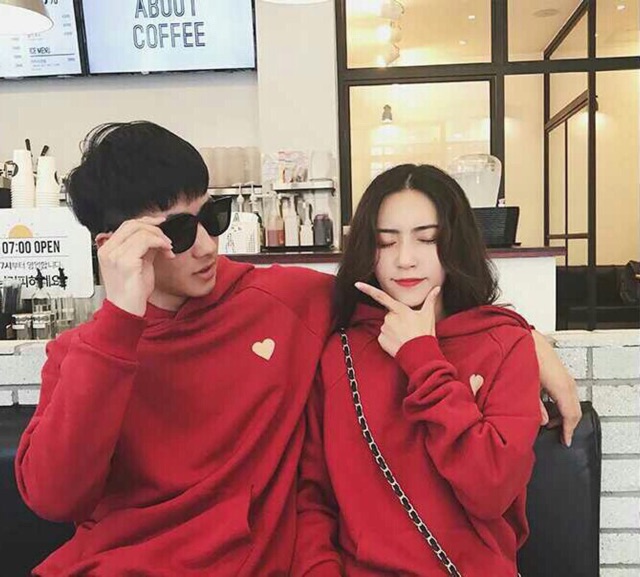 Áo Hoodie Cặp Nam Nữ Chất Nỉ Việt Phối 1 Màu Đỏ,Nón 2 Lớp, Thêu Hình Trái Tim Siêu Dễ Thương